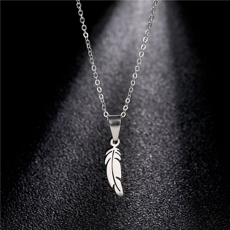 Collier Plume
