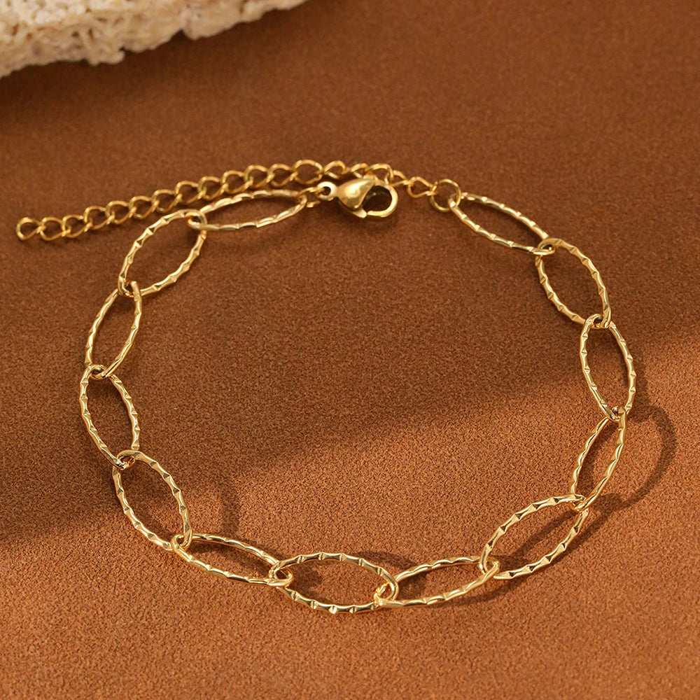 Bracelet Minimaliste Ovale