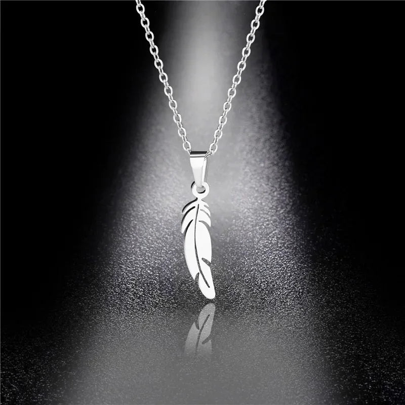 Collier Plume